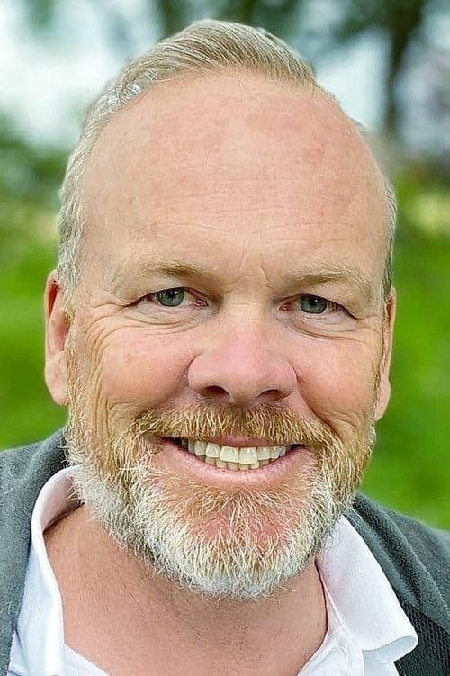 Christopher de Courcy-Ireland profile photo