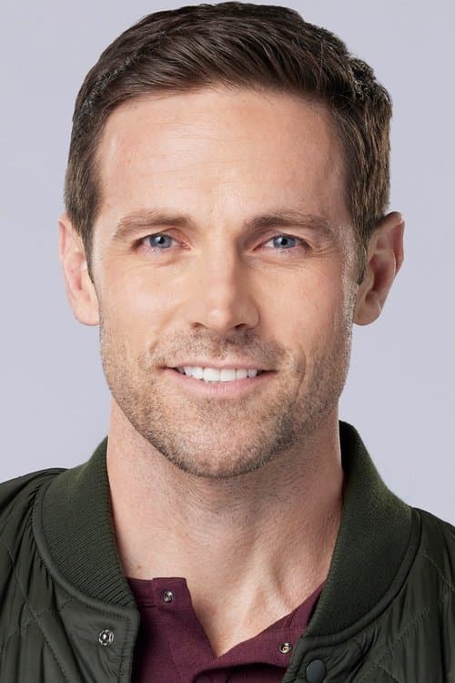 Dylan Bruce profile photo