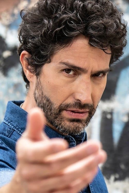 Benny Ibarra profile photo