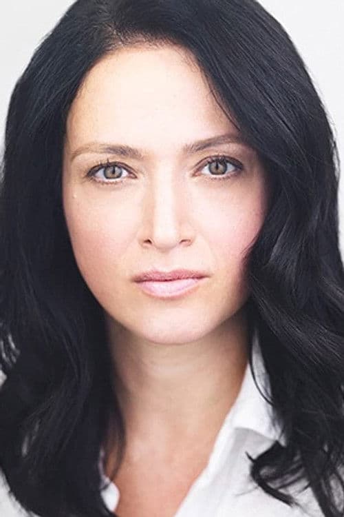 Roxanna Hope Radja profile photo