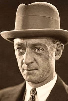 Lambert Hillyer profile photo