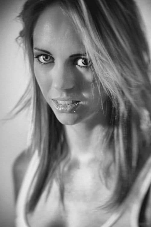 Luna Wolf profile photo