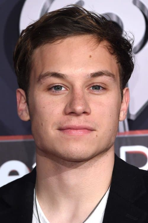 Finn Cole profile photo