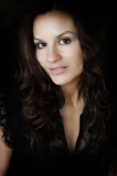 Kara DioGuardi profile photo