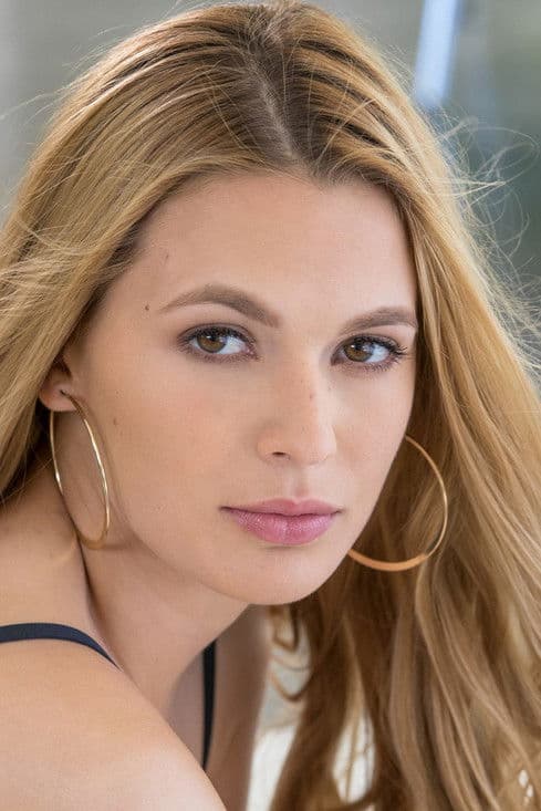 Sloan Harper profile photo