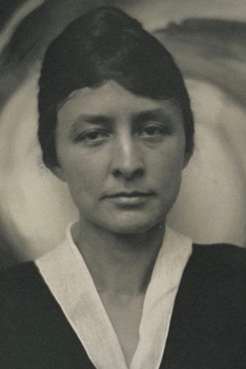 Georgia O'Keeffe profile photo