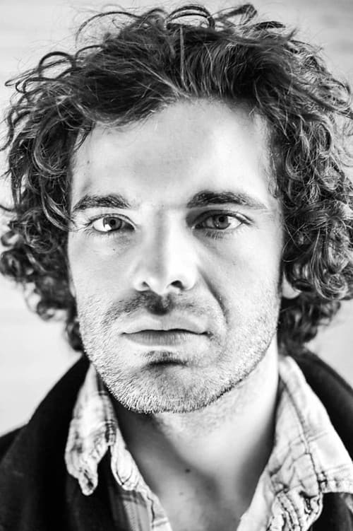 Fionn Cox-Davies profile photo