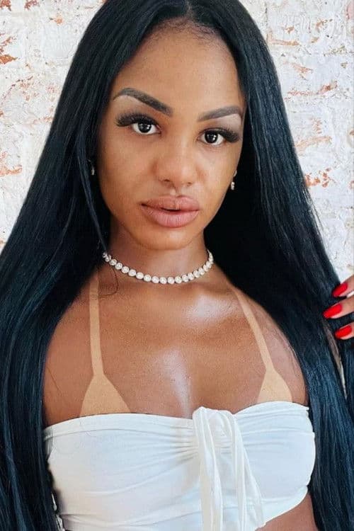 Indyara Dourado profile photo