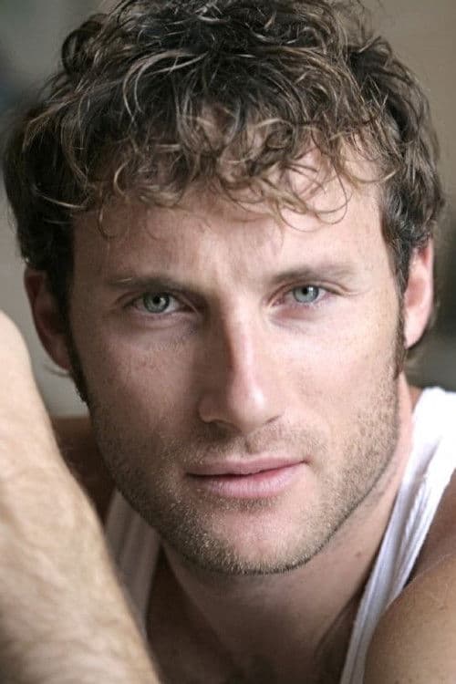 Christopher Stills profile photo