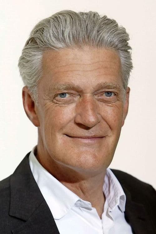 Max Moor profile photo