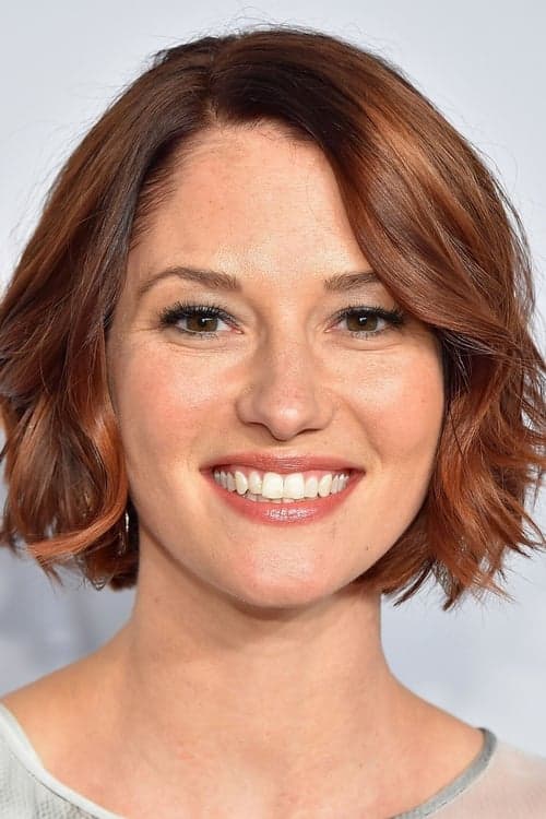 Chyler Leigh profile photo