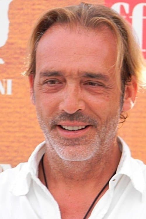 Luca Ward profile photo