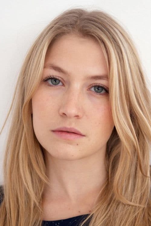 Isabella Wolf profile photo