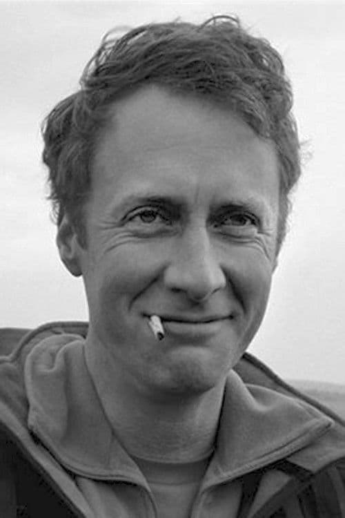 Simon Harvey profile photo