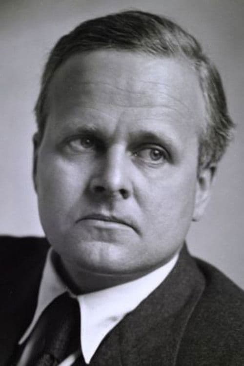 Carl Friedrich von Weizsäcker profile photo