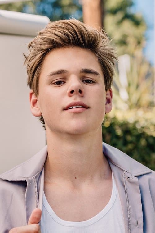 Gavin White profile photo