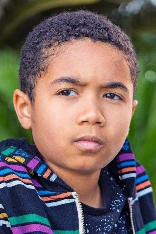 Ethan Hutchison profile photo