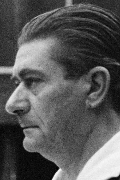 János Makláry profile photo