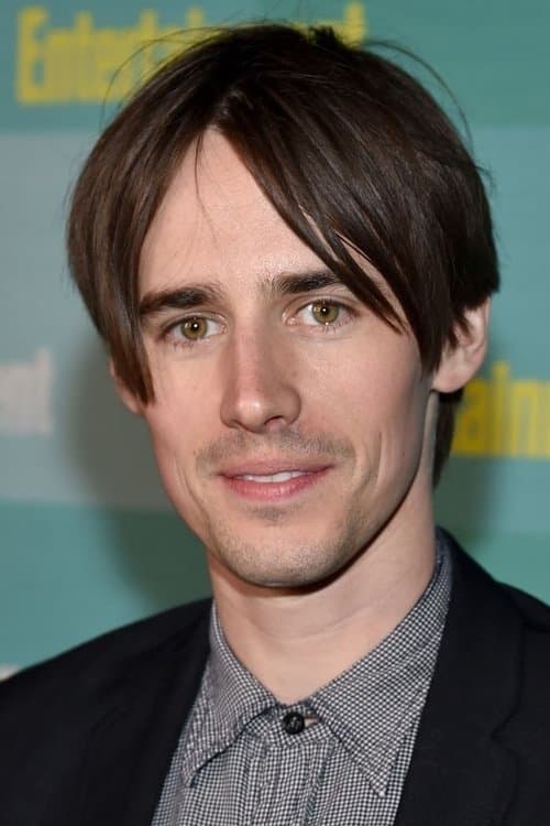 Reeve Carney profile photo