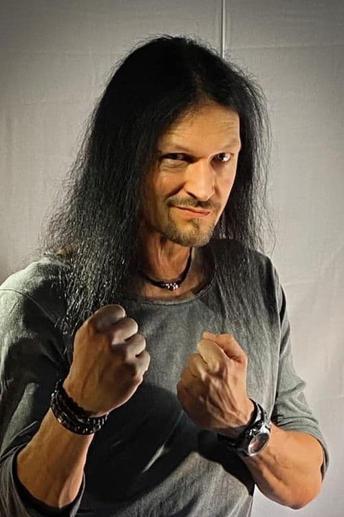 Jens Ludwig profile photo