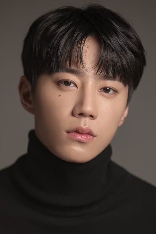 Lee Jun-young profile photo