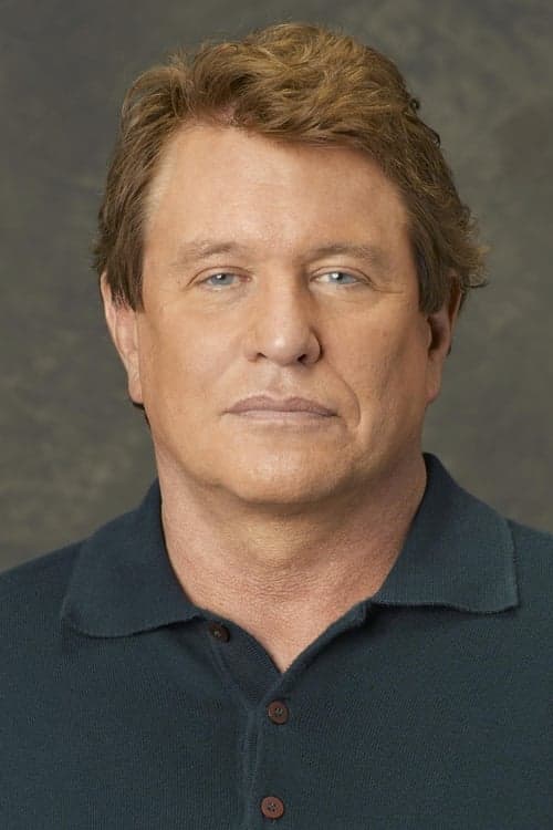 Tom Berenger profile photo