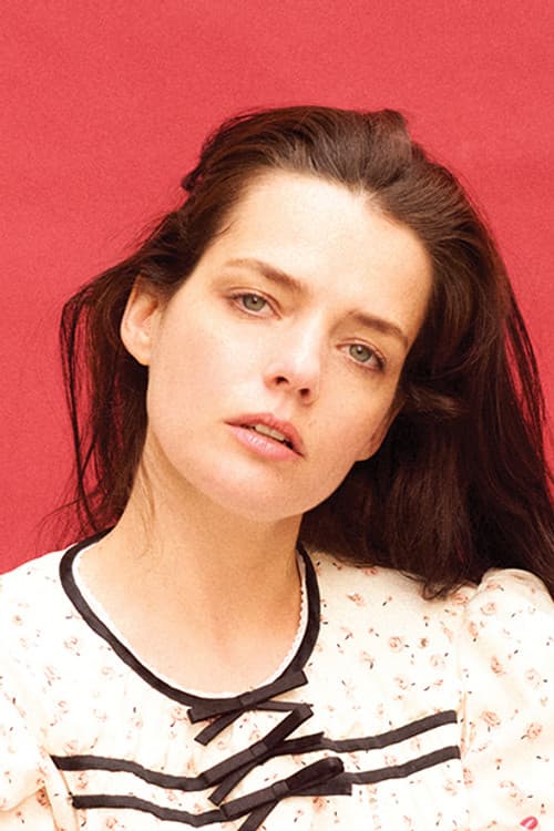 Roxane Mesquida profile photo