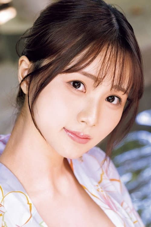 Momoka Izumi profile photo