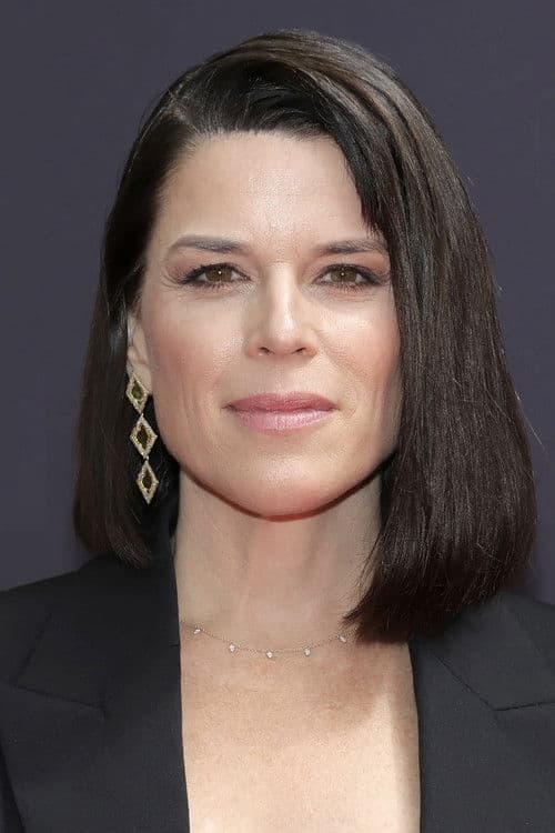Neve Campbell profile photo