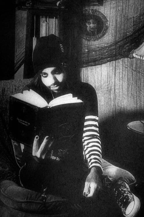 R.J. De León Vega profile photo