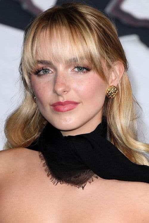 Mckenna Grace profile photo