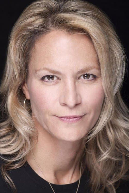 Alexandra Powers profile photo