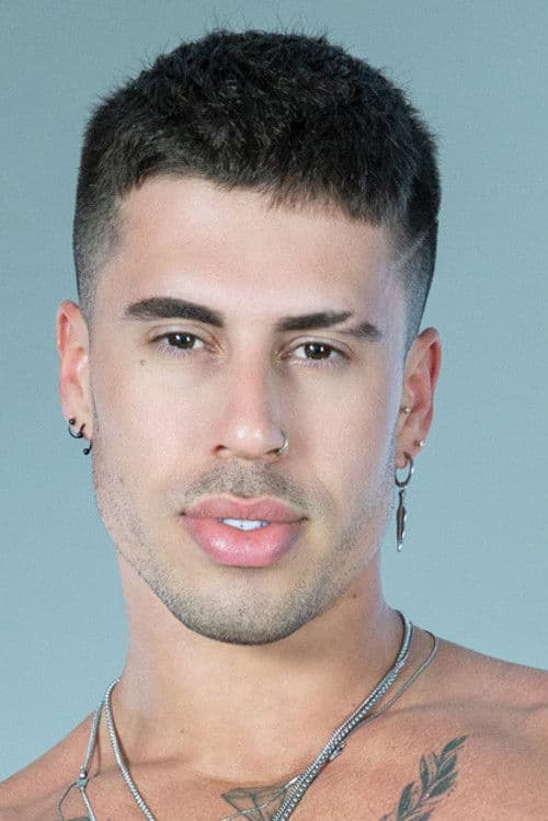 Ro Reyes profile photo