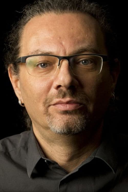 Dario Azzellini profile photo
