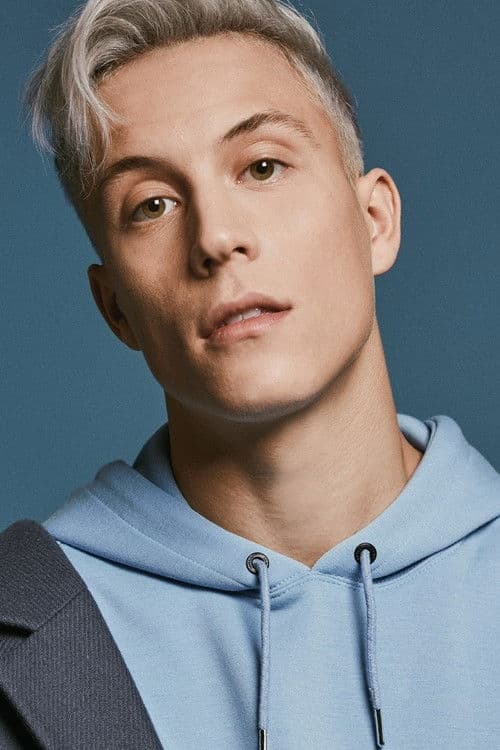 Loïc Nottet profile photo