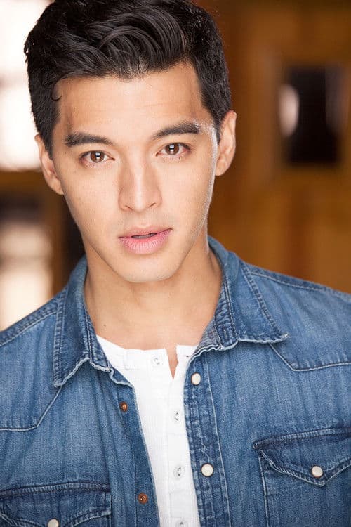 Carlin James profile photo