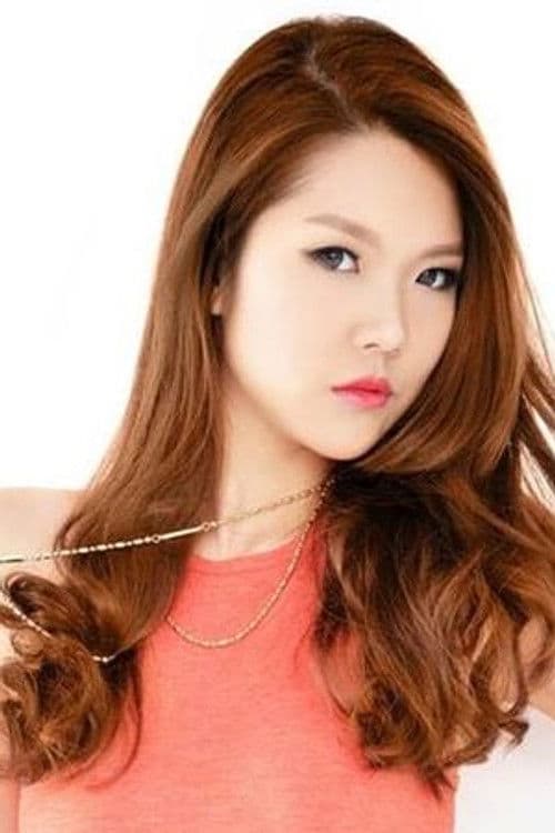 Vanessa Tiara Tay profile photo