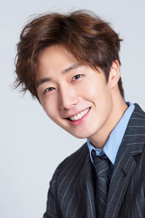 Jung Il-woo profile photo