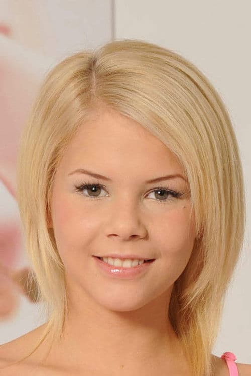 Cherry Pink profile photo