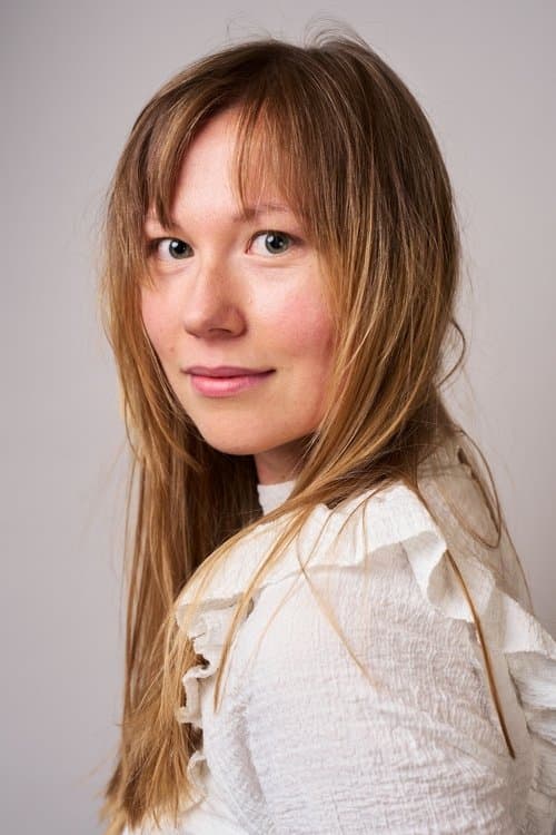 Louise Kim Salter profile photo