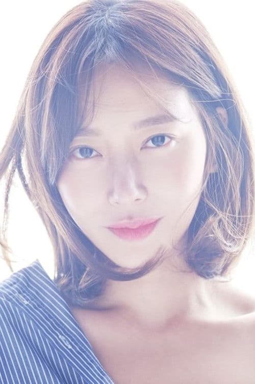 Kim Min-ji profile photo