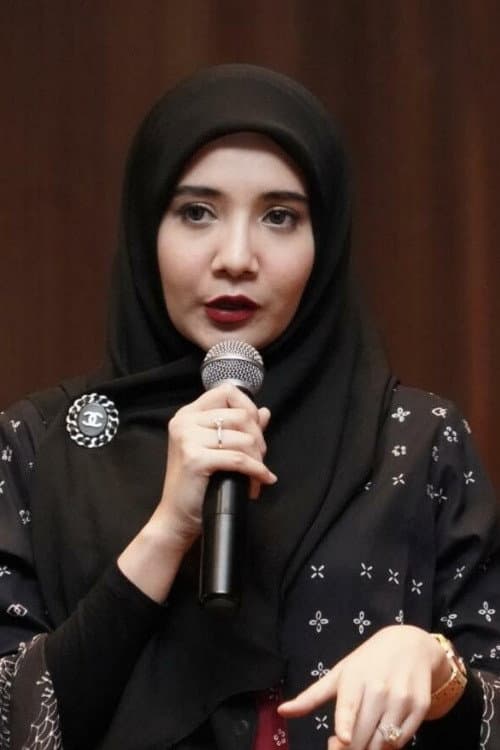 Zaskia Sungkar profile photo