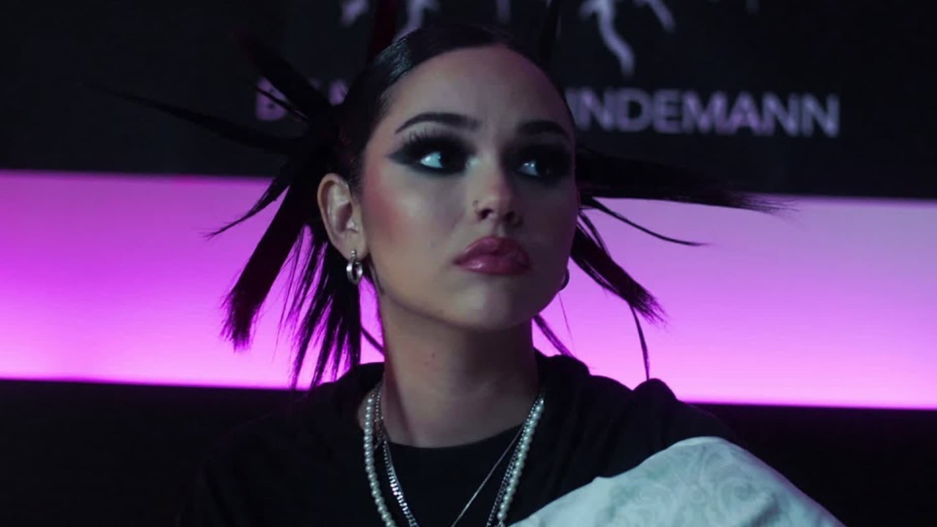Maggie Lindemann - Knife Under My Pillow