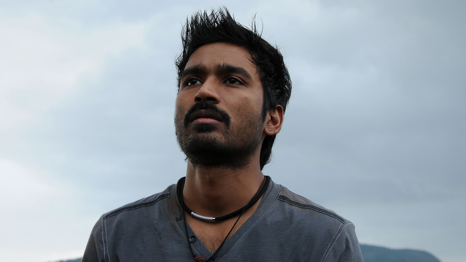 Mayakkam Enna