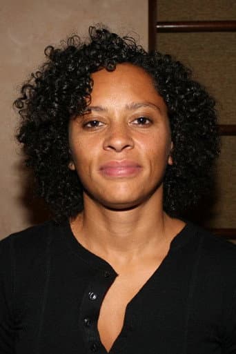 Nadia Hallgren profile photo