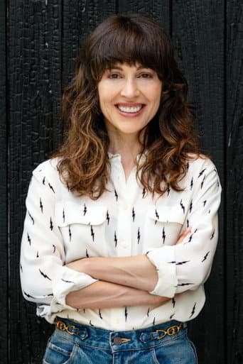 Tiffanie DeBartolo profile photo