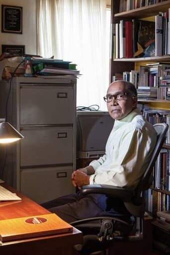 Óscar Lucien profile photo